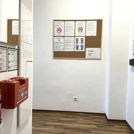 Komplett Ausgestattetes Mit Einzelbetten - Kueche, Wlan Inklusive *